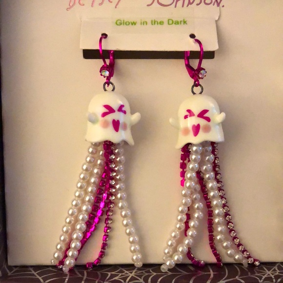 Betsey Johnson Fuchsia Tone Just Treats Ghost Drop Earrings With Fringe NWT - Picture 5 of 10